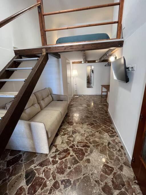 Casa Vacanze Piazza San Pietro バーリ エクステリア 写真
