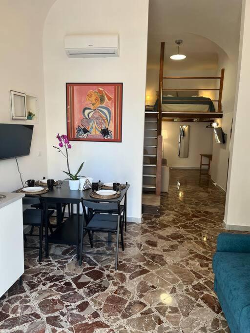 Casa Vacanze Piazza San Pietro バーリ エクステリア 写真